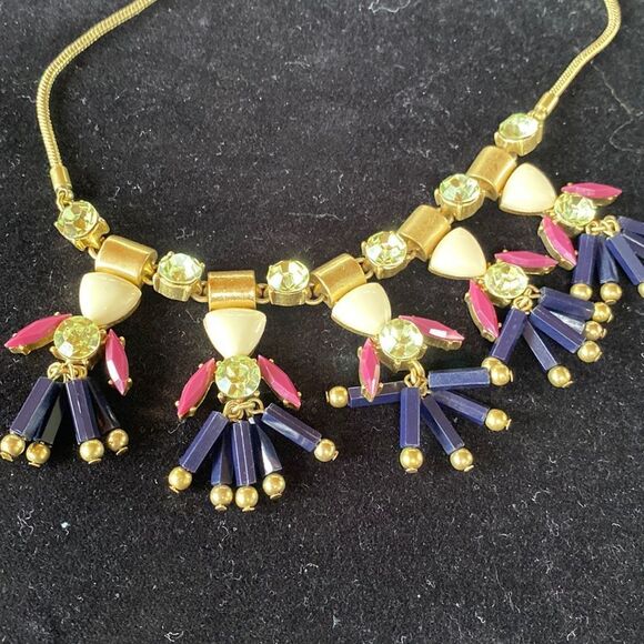 Ann Taylor Whimsical Statement Necklace Gold Tone Rhinestone People Children - Picture 6 of 6